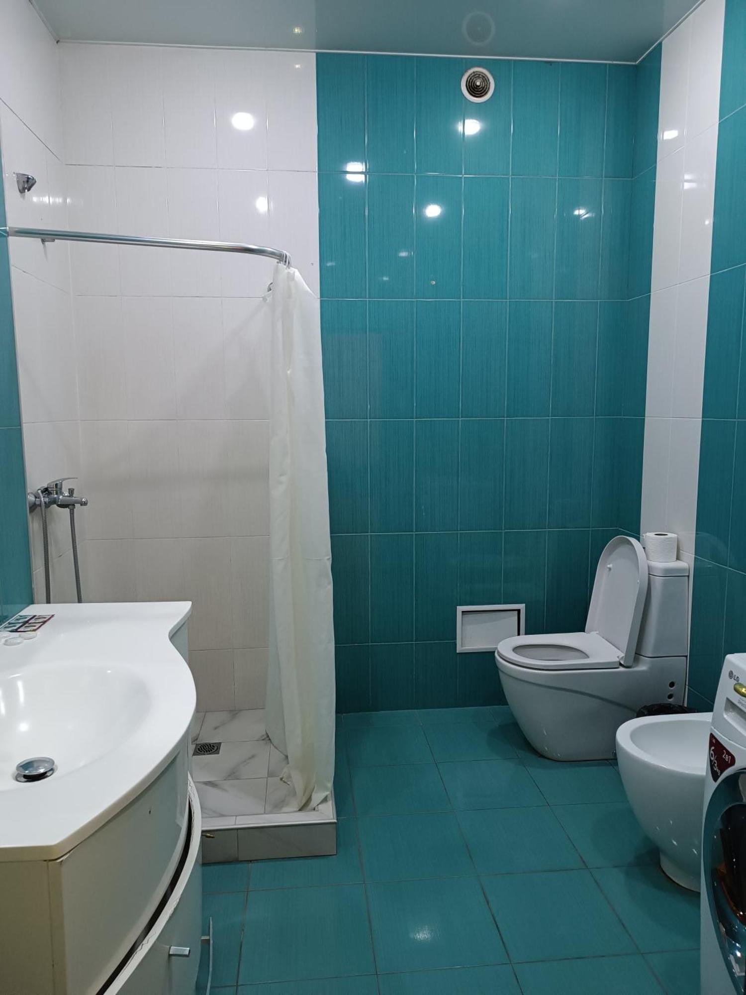 Rent Inn Yerevan On Arami Street Buitenkant foto