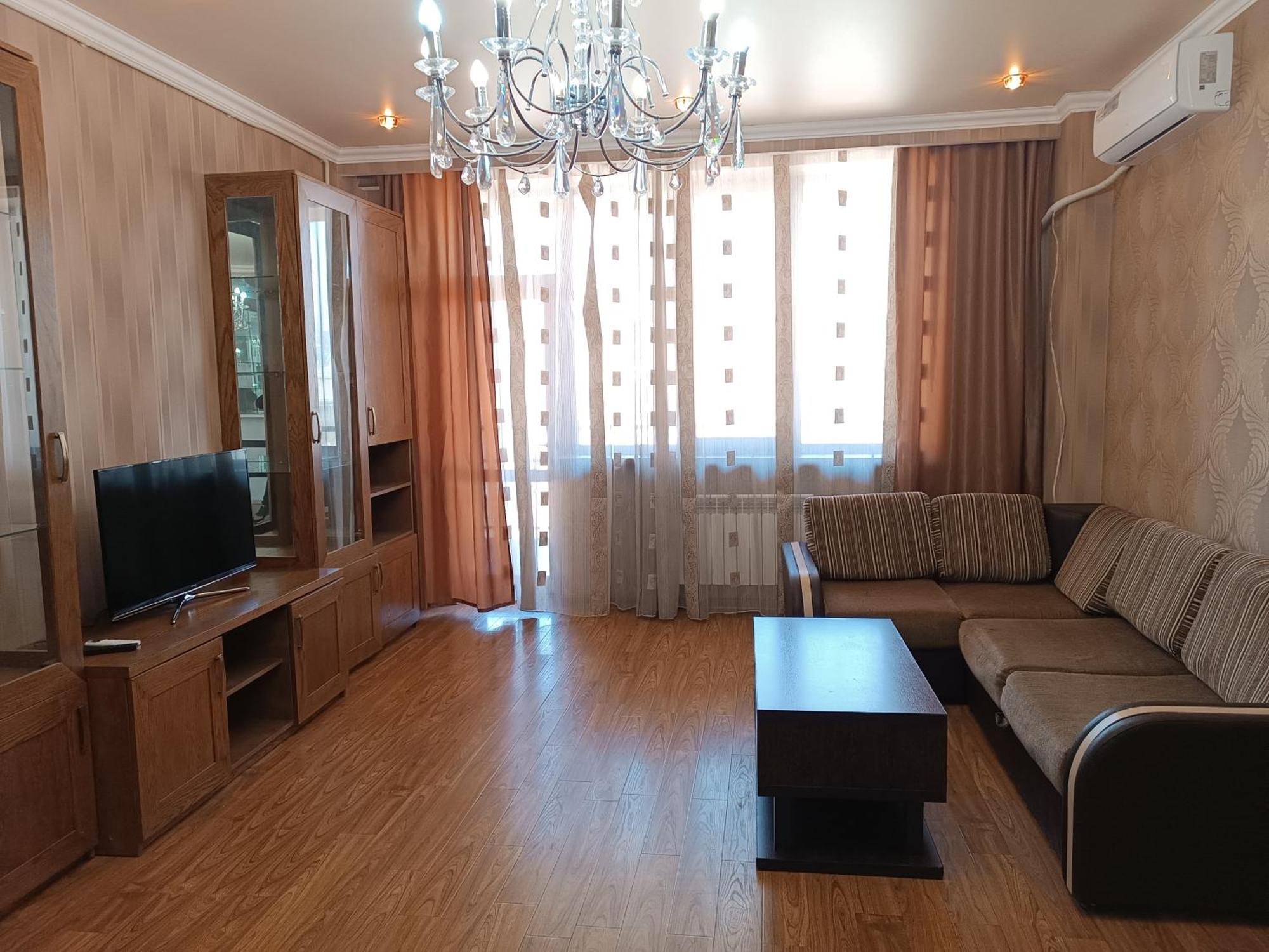 Rent Inn Yerevan On Arami Street Buitenkant foto
